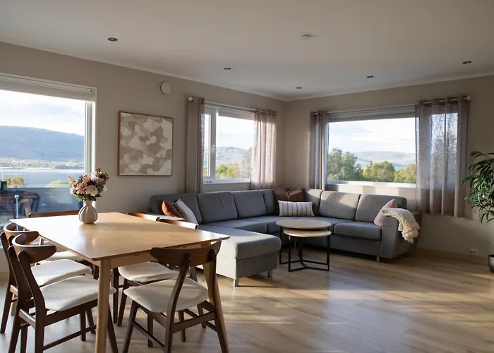 Arctic Panorama 트롬쇠